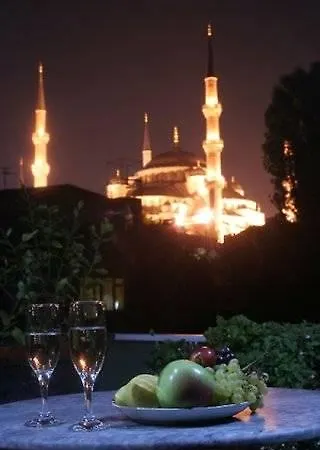 Dersaadet Hotel Provincia di Istanbul