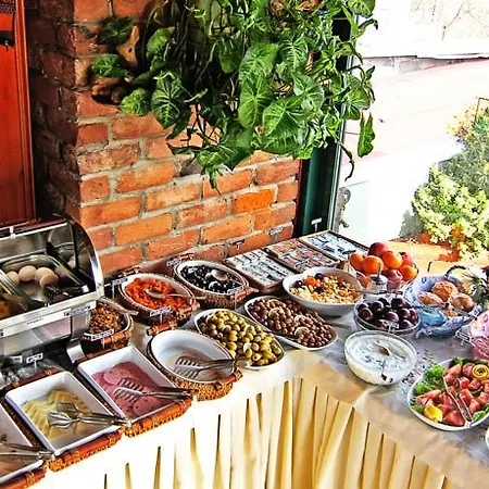 ديرسادت إسطنبول فندق