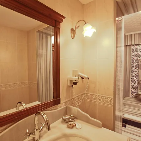 伊斯坦布尔德尔萨德特酒店