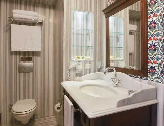 Dersaadet Κωνσταντινούπολη