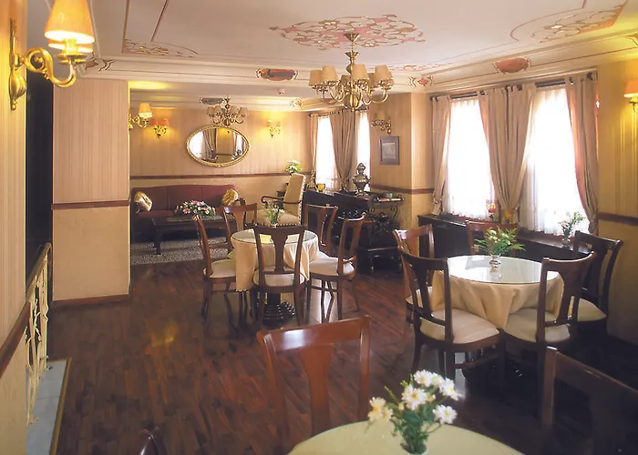 Ξενοδοχείο Dersaadet 3*