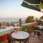 Dersaadet Hotel 3*