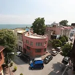 Dersaadet Hotel 3*